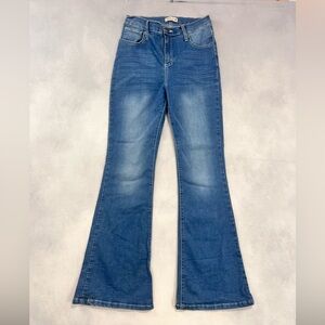 Women’s bootcut/bell bottom jeans